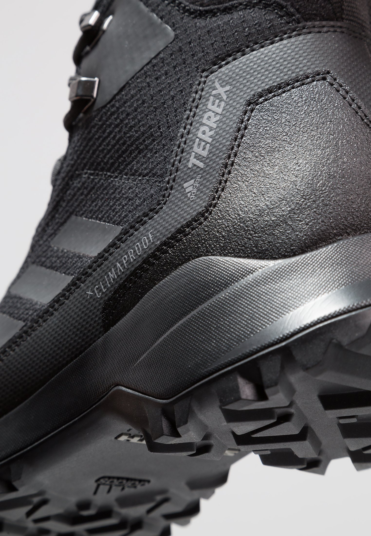 adidas terrex heron mid