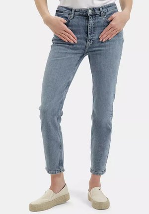 Cross Jeans - Jeansy Slim Fit