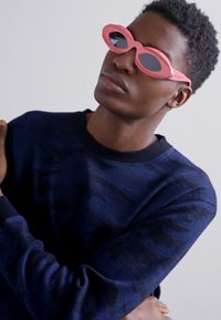 Marni DARK DOODAD UNISEX - Sončna očala - pink