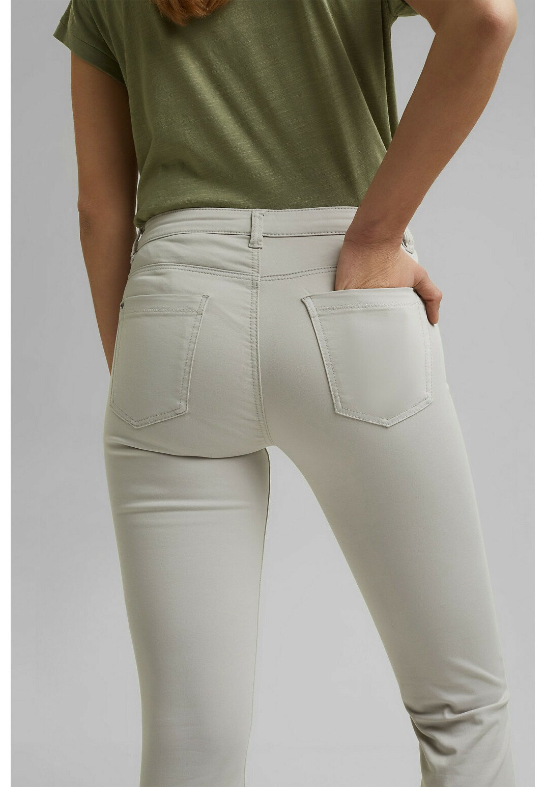 Capri Broek Dames. Webshop » Gratis Bezorging - Bomont.nl