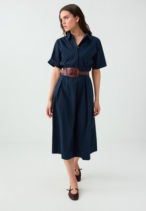 Jimmy Key, SHORT SLEEVE SHIRT COLLAR FLARED WOVEN DRESS - Robe chemise - dark blue