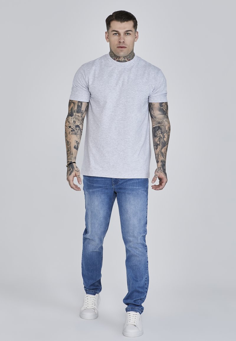 SikSilk Slim fit jeans blauw SikSilk Slim fit jeans blauw