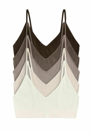 Sechs gerippte Stoff-Camisole-Oberteile in neutralen Farbtönen, von Dunkelbraun bis Offwhite, in einem geschichteten, überlappenden Stapel angeordnet.