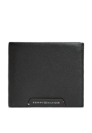 Sort tekstureret læderpung med Tommy Hilfiger-logo og små røde og hvide syningsdetaljer på frontens nederste kant.