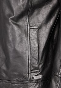 Mustang Lederjacke - black