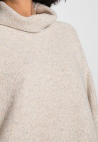 Marc O'Polo LONGSLEEVE STAND UP COLLAR - Camisola - multi/winter wheat melange