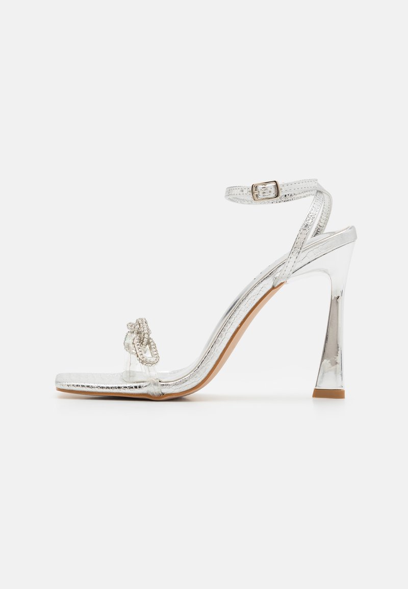 Simmi London Sandalen met hoge hak zilverkleurig