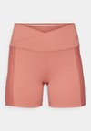 ONE WRAP SHORT - Leggings - canyon pink/black