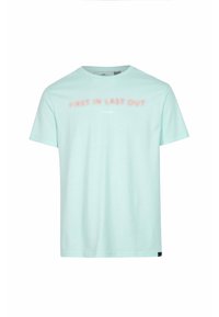 Mintgrön bomullströja, korta ärmar, rund hals, med rosa text: "FIRST IN LAST OUT," och varumärket O'Neill på nederkanten.