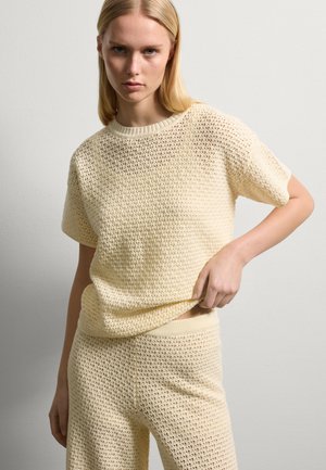 WITH ROUND NECK - T-Shirt basic - ivory white