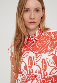 s.Oliver MIT ALLOVERPRINT - Bluzka
