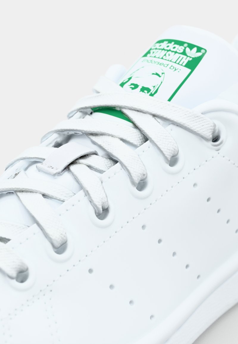 adidas Originals STAN SMITH UNISEX - Trainers - footwear white/core  white/green/white - Zalando