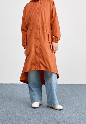 Parka - brown