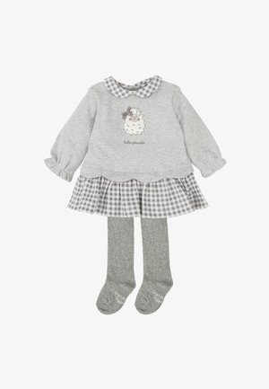 Vestido gris de manga larga con dobladillo en forma de onda y falda a cuadros, que presenta un bordado de oveja. Incluye unas medias grises con detalle en los pies.