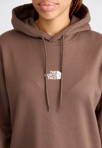 The North Face Denní šaty - brown