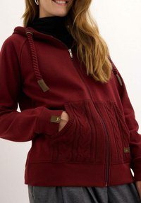 bonprix MIT UND TASCHE - Felpa con zip - red