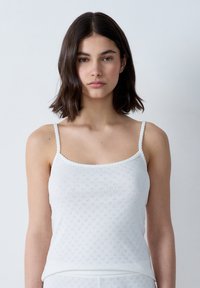 Etam POLLIN - Maglia del pigiama - off-white