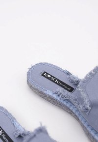 Krack Harmony CLIVIA - Mules - blue