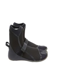 Pair of black neoprene water shoes with high ankles, adjustable straps, and split-toe design, isolated on white background.