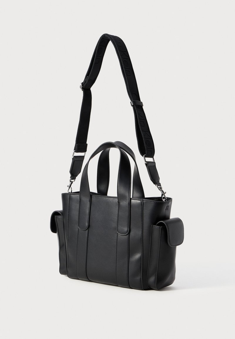 Calvin Klein Kabelka - black/old silver-coloured