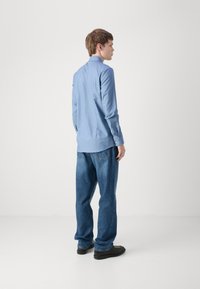 HUGO KASON - Srajca - medium blue