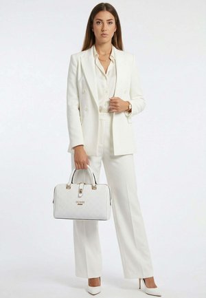 Guess, GUESS SAC À MAIN PEONY CLASSIC IVOIRE - Sac à main - ivory