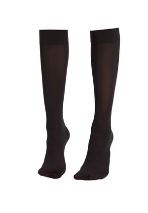 Černé podkolenky s hladkou texturou, průhledným materiálem a širokým elastickým lemem na vrchu. Plocha pro nohu je otevřená.