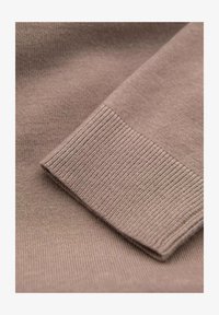 Unausgewählt, beige