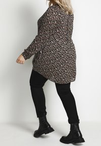 Kaffe Curve Blouse - black