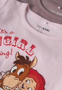TWO SOON 2-PACK TOY STORY - T-shirts print - ballerina