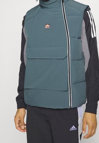 Ellesse Väst - blue