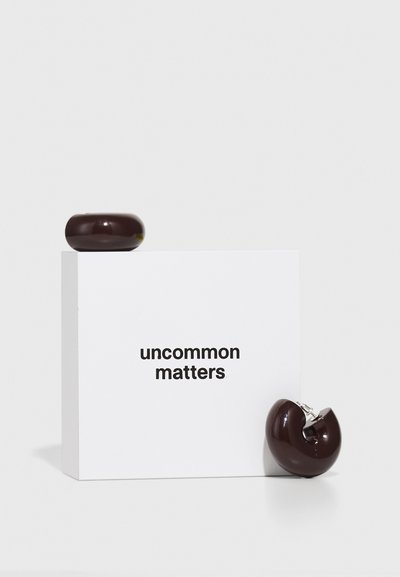 Uncommon Matters BEAM EARRINGS - Náušnice - brown