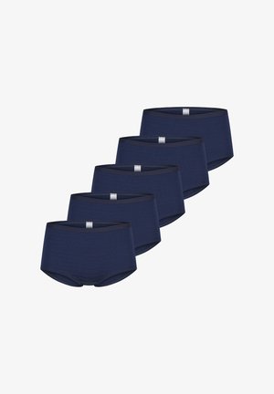 Fünf nahtlose, marineblaue High-Waist-Slips diagonal auf weißem Hintergrund gestapelt.