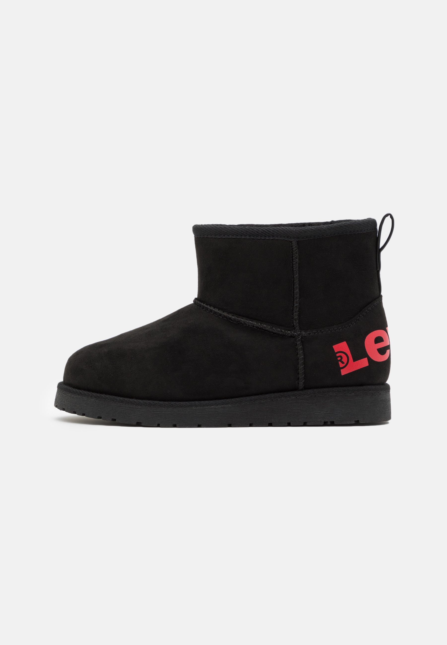 levis winter boots