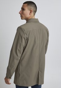 Casual Friday CFOakland - Cappotto corto - bungee cord