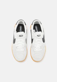 Nike Performance JR. STREETGATO - Halové kopačky - summit white/night forest