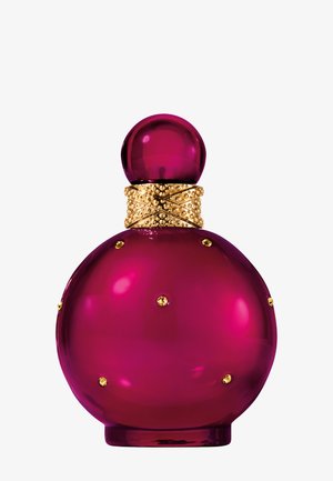 Runde tiefrosa Parfümflasche mit goldenen Perlenakzenten und strukturiertem goldenen Halsband unter einer kugelförmigen Kappe.