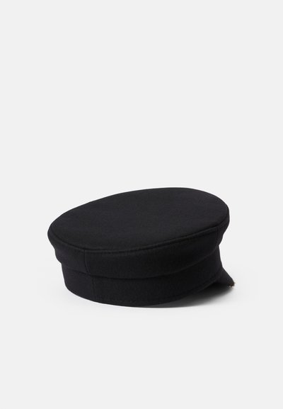 Czarny wełniany beret z zaokrągloną koroną i płaskim wierzchem, z grubym paskiem, gładką powierzchnią i minimalistycznym wzornictwem.