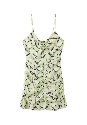 Minivestido fruncido verde claro con patrón abstracto de tie-dye negro y tirantes finos ajustables.