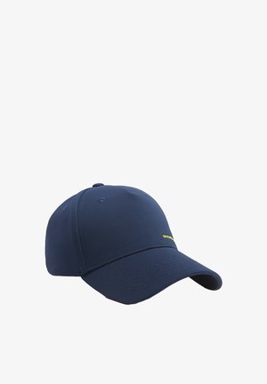 Granatowa czapka z teksturowanej tkaniny, z lekko zagiętym daszkiem i małym żółtym logo z przodu, zaprojektowana z myślą o luźnym dopasowaniu.