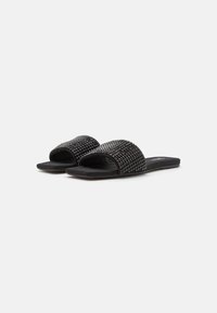 DKNY DEVLYN FLAT SLIDE - Pantoletai - black