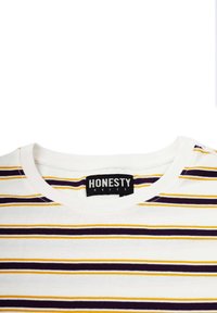 Honesty Rules DUPLEX STRIPED - Print T-shirt - white/dark purple