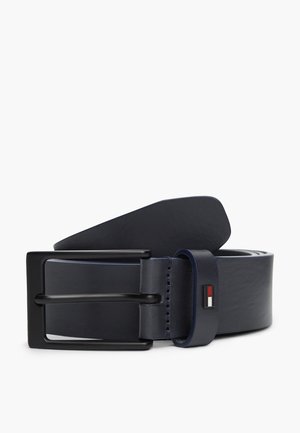 Tommy Hilfiger LEATHER RECTANGULAR BUCKLE ENAMEL FLAG BELT - Cinturón - space blue