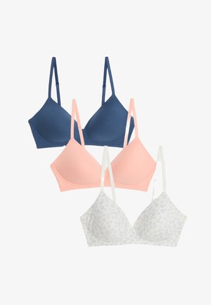 Trois soutiens-gorge : un bleu marine, un rose clair et un blanc avec des motifs floraux bleus. Tous sont dotés de fines bretelles réglables et d'une texture lisse.