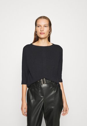 Long sleeved top - black