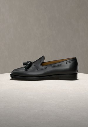 Tiger of Sweden CIENTUR - Pantofi slip-on eleganți - black