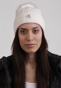 CASH-MERE MIT ZOPFMUSTER UND BOMMEL - Czapka