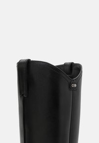 MICHAEL Michael Kors NASH czarny