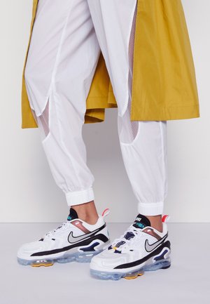 zalando vapormax plus