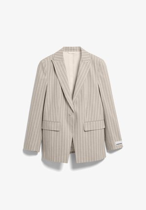 Beiger Ein-Knopf-Blazer mit weißen vertikalen Streifen, notched Revers, Pattentaschen und einem kleinen Etikett am linken Ärmelbündchen.